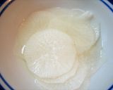 我が家のお節♬大根とサーモンの花びら餅風作り方1写真