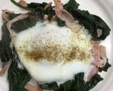 ほうれん草の巣ごもり卵(ベーコン入り)作り方5写真