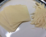 餃子の皮で！大葉のとろ〜りチーズ揚げ作り方1写真