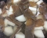 大根,豚肉,コンニャクの味噌炊き作り方3写真