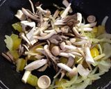 きのこと野菜の塩麹で減塩オムレツ作り方2写真