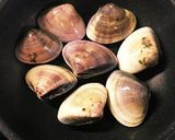 フライパンで★焼きはまぐり作り方1写真