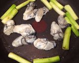 牡蠣とキノコの香ばし炒め作り方3写真
