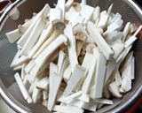 エリンギとコンニャクのツナ炒め作り方2写真