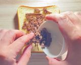 簡単！チョコとマシュマロのトースト作り方3写真