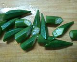 朝食に美味しい オクラ 白菜の お味噌汁作り方3写真