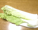 生姜たっぷり白菜と揚げのお味噌汁。作り方1写真