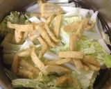 生姜たっぷり白菜と揚げのお味噌汁。作り方2写真