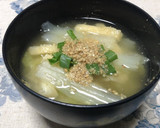 生姜たっぷり白菜と揚げのお味噌汁。作り方4写真