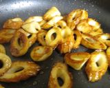 簡単過ぎる一品「おつまみちくわ炒め」作り方3写真