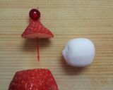 苺のサンタクロース作り方3写真
