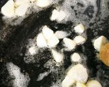 空豆とあさりとアスパラのガーリック焼き作り方2写真