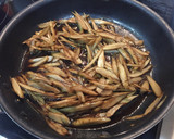 茄子とごぼうの卵とじ作り方2写真