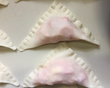 シュウマイの皮で三角パイ♪鮭マヨ＆ピザ風作り方4写真
