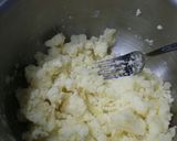 簡単!芋好きのポテサラ☆隠し味で激ウマ♡作り方3写真