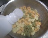 マカロニのカルボナーラソースかけ作り方1写真
