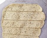 余ったパイシートで！アンチョビロールパイ作り方1写真
