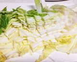 白菜の浅漬け風塩揉み 柚子風味作り方1写真