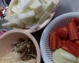 野菜たっぷり 牛肉小間切れすき焼き♪作り方1写真