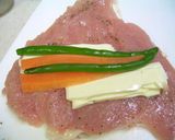 ♪鶏ムネ肉巻きin野菜チーズ♪トマト風味作り方2写真