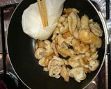 コラーゲンたっぷり❗鶏皮での甘辛❗作り方3写真