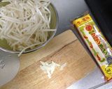 鍋一つで作る☆簡単トンコツもやしラーメン作り方1写真