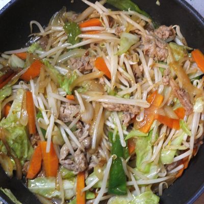 昭和の定食屋の焼肉”こと甘辛肉野菜炒め by 火水流整体術院