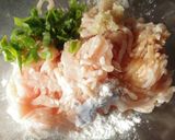 鶏つみれとワンタンのキムチスープ作り方1写真