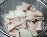 玉ねぎと豆腐が主役の簡単豚汁作り方5写真