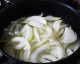 玉ねぎと豆腐が主役の簡単豚汁作り方7写真