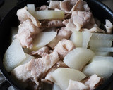 玉ねぎと豆腐が主役の簡単豚汁作り方8写真