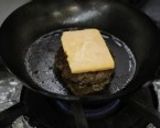 チェダ—とスティルトンのチーズバーガー作り方6写真