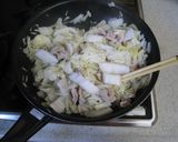 白菜の消費にも♪白菜と豚肉の炒め煮作り方2写真