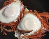 金時にんじんの巣ごもり卵(焼き豚入り)作り方6写真