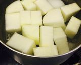 大根とベーコンの煮物作り方1写真