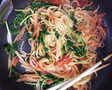 ★簡単★桜エビと豆苗のトマトパスタ作り方5写真