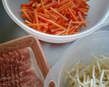 美味しい♪にんじんともやしと豚肉の和え物作り方1写真