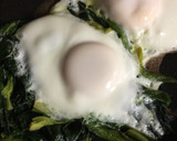 ほうれん草の巣ごもり卵をのせたラーメン作り方2写真