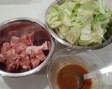 【大量消費！】鶏肉とキャベツの味噌炒め作り方1写真