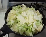 【大量消費！】鶏肉とキャベツの味噌炒め作り方3写真