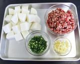 大根とひき肉のとろとろ煮♪作り方1写真