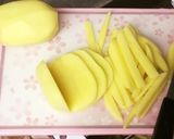 我が家の定番☆じゃがひきにく♪作り方1写真