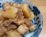 豚バラとホクホクじゃがいもの煮っ転がし♡作り方5写真