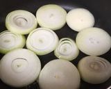 サバ缶ツナ缶でウマイ！焼き玉ねぎ作り方2写真