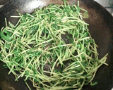 豆苗と砂肝の塩炒め作り方7写真