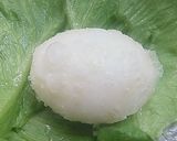 野菜サラダと半熟卵　粉末調味料　添え作り方4写真