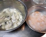 牡蠣と海老のアヒージョ＆オイルパスタ作り方1写真