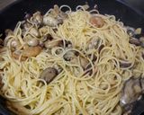 牡蠣と海老のアヒージョ＆オイルパスタ作り方9写真