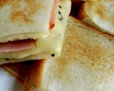 朝パン♪耳まで美味しいハムチーズの乗せ方作り方10写真