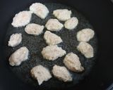 *離乳食完了期*豆腐と鶏ひき肉のナゲット作り方4写真